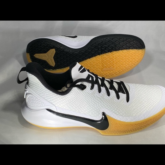Kobe Bryant Mamba Focus Size 8 - Picture 4 of 8